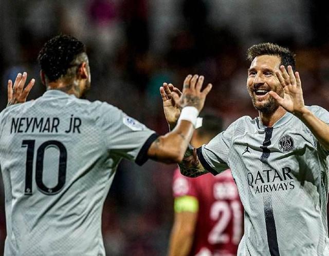 泽林斯基：下一轮踢利物浦必须好好表现，我们要争取进入前八（泽林斯基：战利物浦需全力发挥，力争跻身前八）