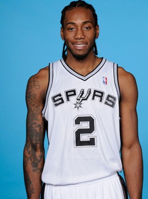 集体低迷！开拓者上半场13次失误&禁区得分14-36落后（全面哑火！开拓者半场13失误，禁区得分14-36处下风）