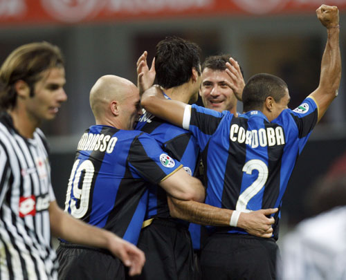 足球西甲赛程密集致伤病潮爆发（西甲赛程过密引发伤病潮）