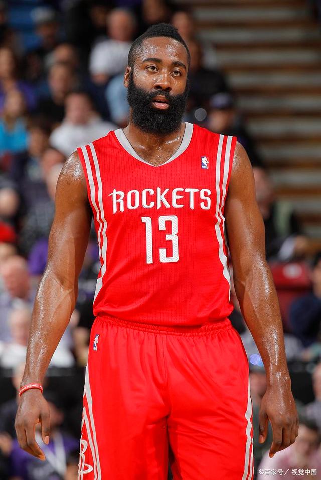 皇家马德里即将签下洛格朗尼斯的瑰宝：曼克斯·雷佐拉的崛起之路（皇马接近敲定洛格朗尼斯天才：曼克斯·雷佐拉的跃升之路）