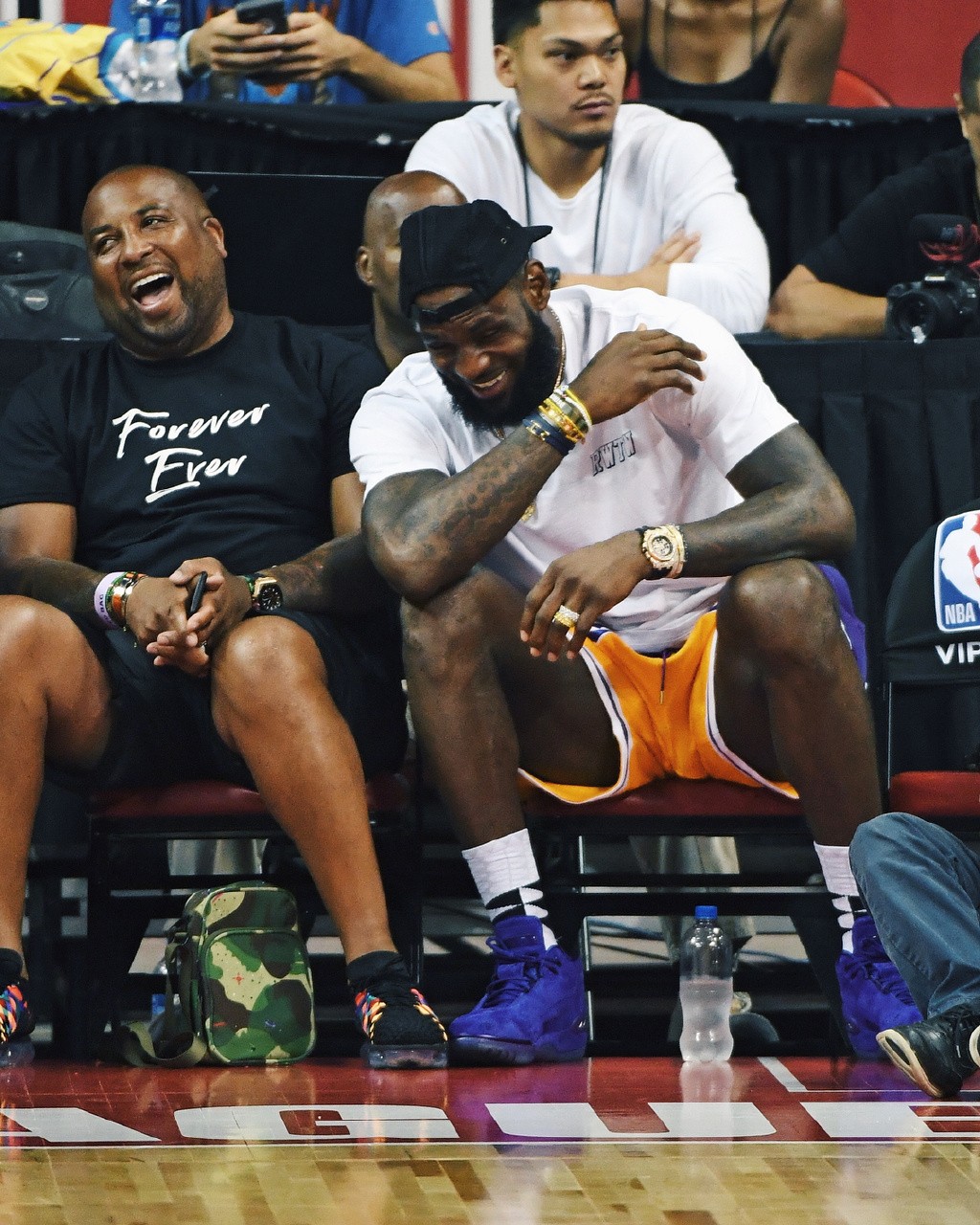 意媒：米兰希望魔笛能帮助推动卢宁加盟，皇马估价2500万欧（意媒：米兰盼魔笛出面促成卢宁加盟，皇马要价2500万欧）