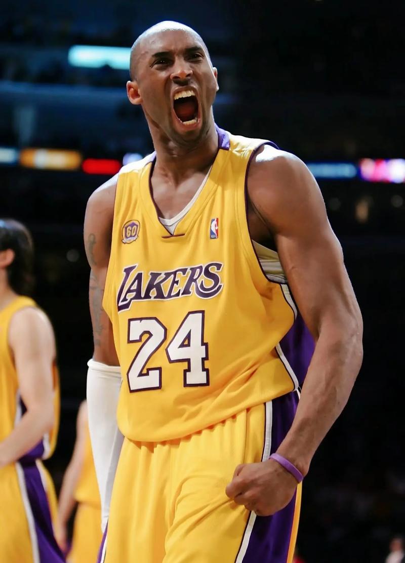 沙特联战报：杰森中柱，瓦雷拉屡献神扑，费哈0-0闷平哈森姆（沙特联简讯：杰森中框，瓦雷拉连番神扑，费哈与哈森姆0-0互交白卷）