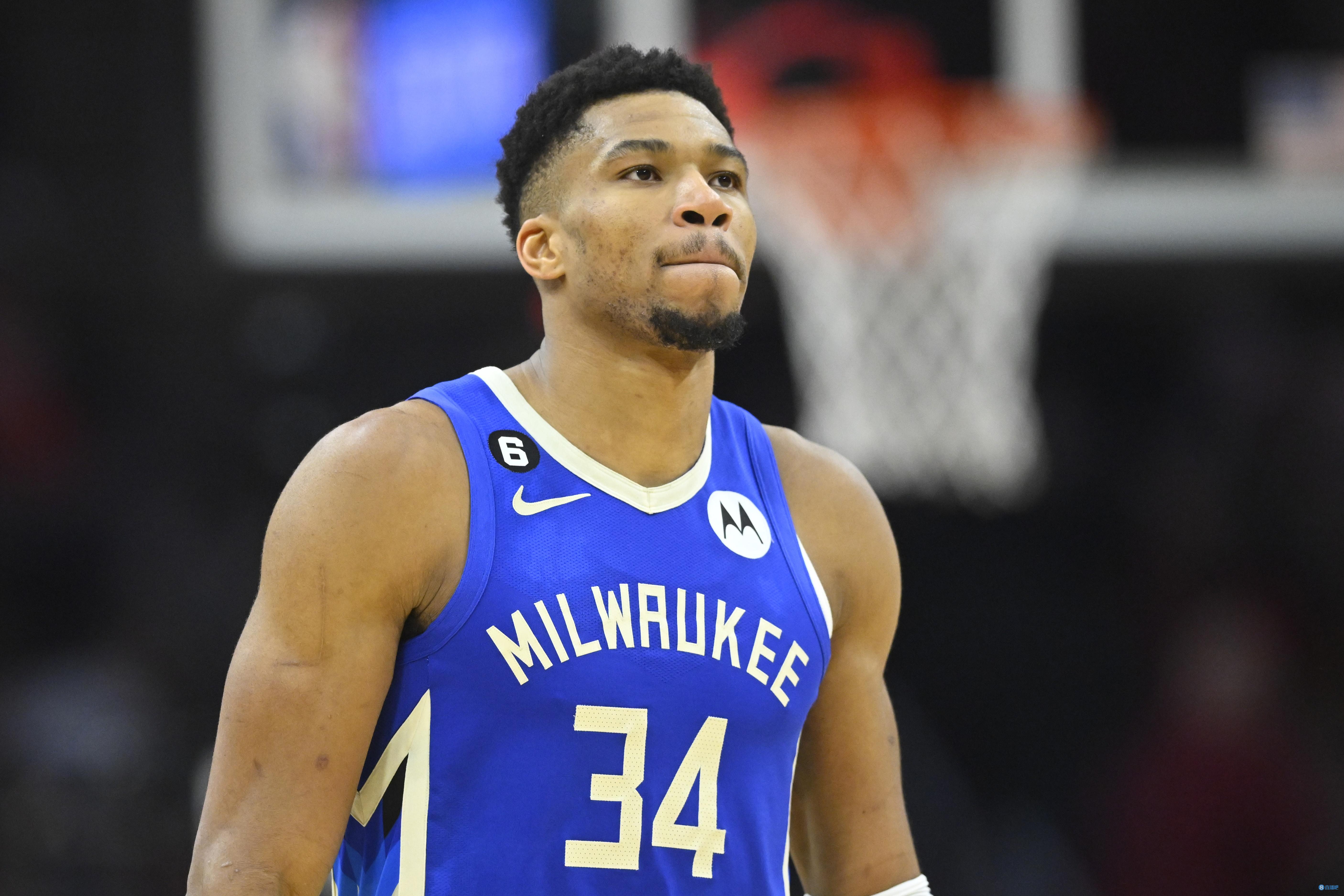 巴克利：浓眉的情况太糟糕了，独行侠是时候围绕弗拉格重建了（巴克利：浓眉状态不妙，独行侠是时候以弗拉格为核心重建）