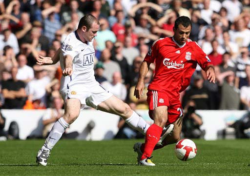 SGA前23场末节出战11场休息12场 关键球场均得分8.9分仍联盟第一（SGA前23战末节仅出场11次、休12次 关键时刻场均8.9分仍领跑联盟）