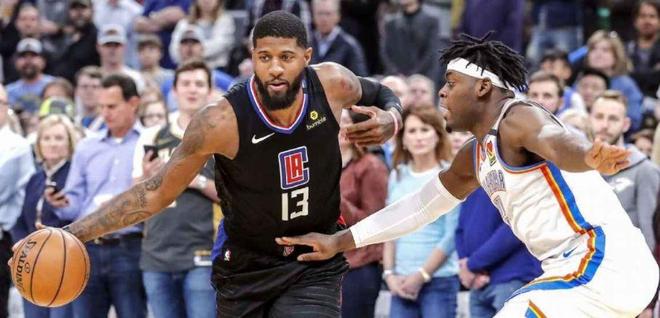 日职联半场：两队屡失良机，柏太阳神0-0名古屋鲸鱼（日职联半场：良机频失，柏太阳神暂0-0名古屋鲸鱼）